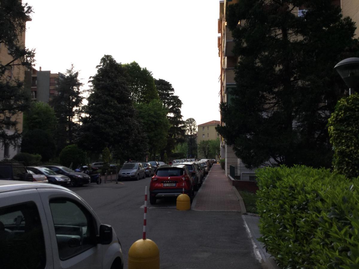 Apartment Chiesarossa มิลาน ภายนอก รูปภาพ